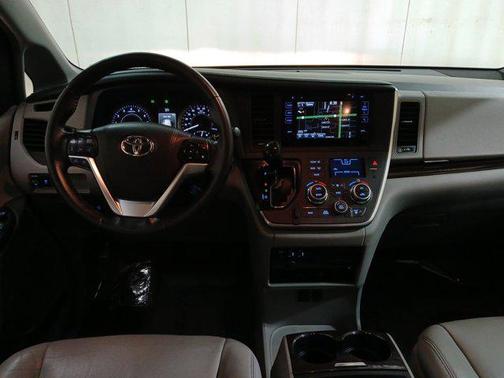 2015 Toyota Sienna Limited