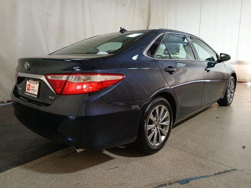 2016 Toyota Camry XLE