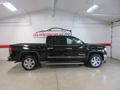 Black 2018 GMC Sierra 1500 SLT