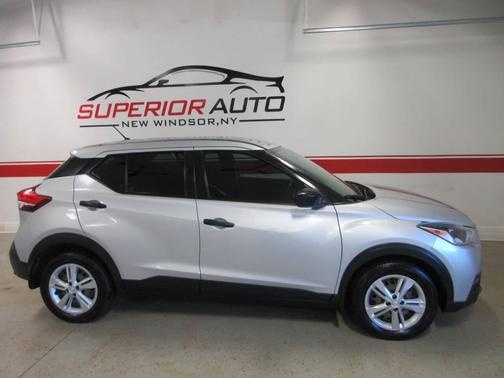 2020 Nissan Kicks S