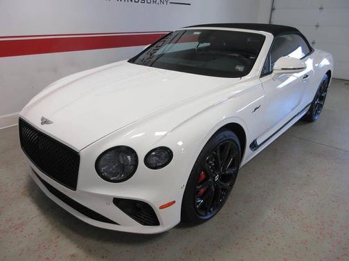 Glacier White Solid 2024 Bentley Continental GT Speed