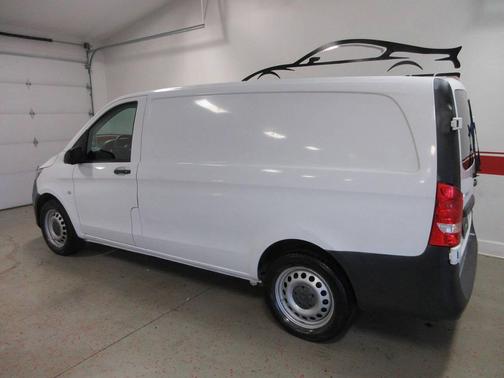 2019 Mercedes-Benz Metris Base