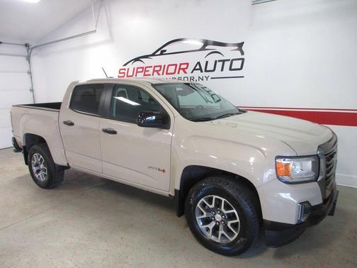 Desert Sand Metallic 2021 GMC Canyon AT4