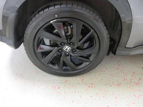 Modern Steel Metallic 2021 Honda HR-V AWD Sport