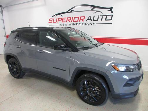 Sting-Gray Clear Coat 2023 Jeep Compass Latitude