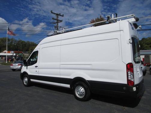 2022 Ford Transit-350 Base