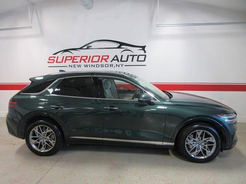 Brunswick Green Matte 2024 Genesis GV70 2.5T AWD