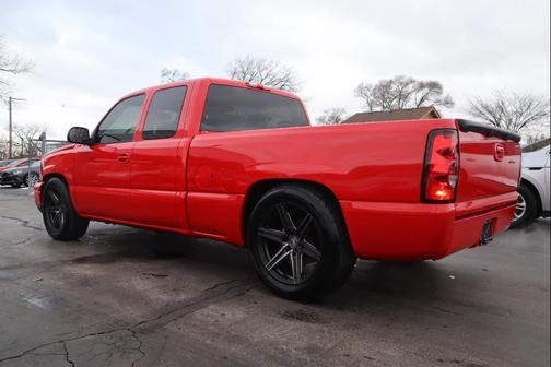 2004 Chevrolet Silverado 1500 LS Extended Cab