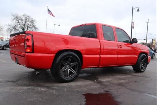 2004 Chevrolet Silverado 1500 LS Extended Cab
