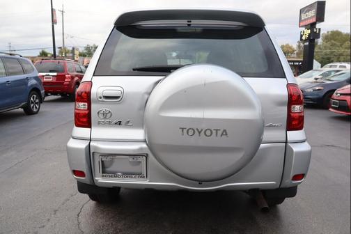 2004 Toyota RAV4 Base