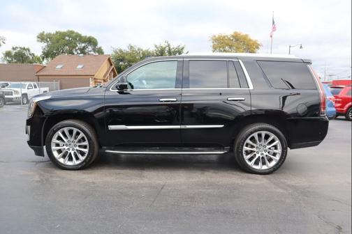 2018 Cadillac Escalade Luxury