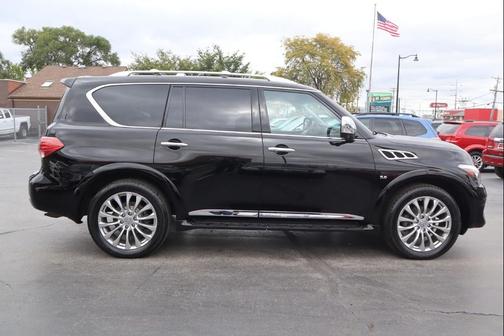 2016 INFINITI QX80 Base