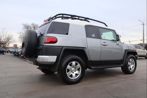 2010 Toyota FJ Cruiser Base