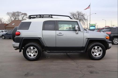 2010 Toyota FJ Cruiser Base