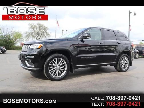 Diamond Black Crystal Pearlcoat 2018 Jeep Grand Cherokee Summit