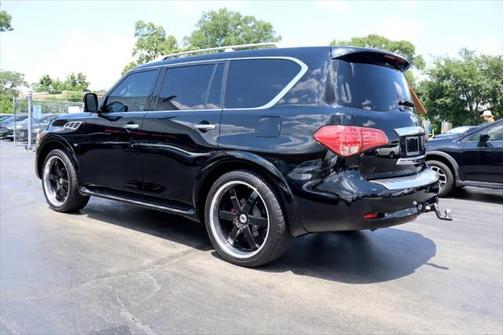2017 INFINITI QX80 Base