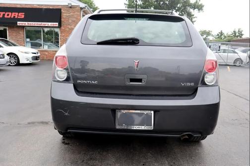2009 Pontiac Vibe Base