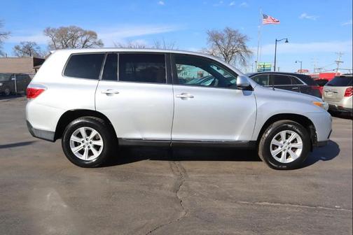2011 Toyota Highlander SE