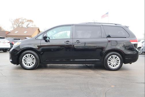 2012 Toyota Sienna XLE