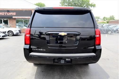 2016 Chevrolet Suburban LT