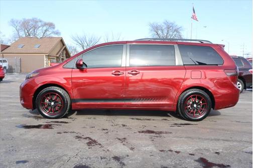 2011 Toyota Sienna LE