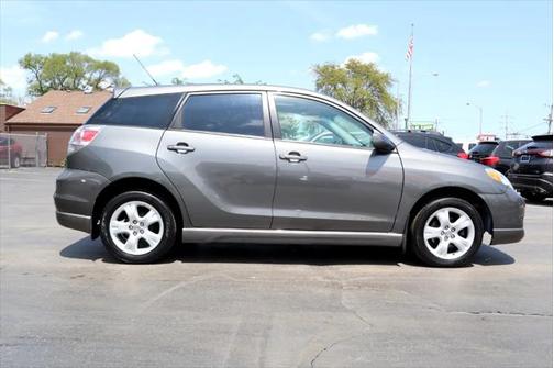 2005 Toyota Matrix Base