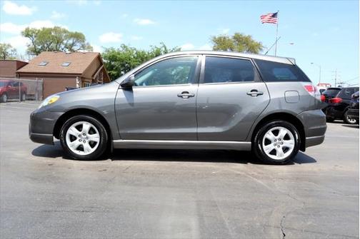 2005 Toyota Matrix Base