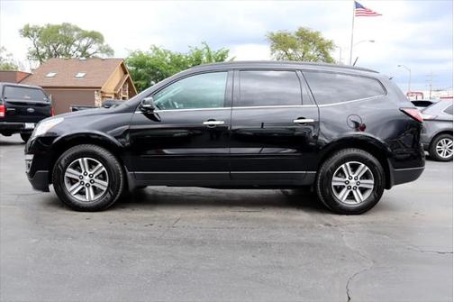 2017 Chevrolet Traverse 2LT