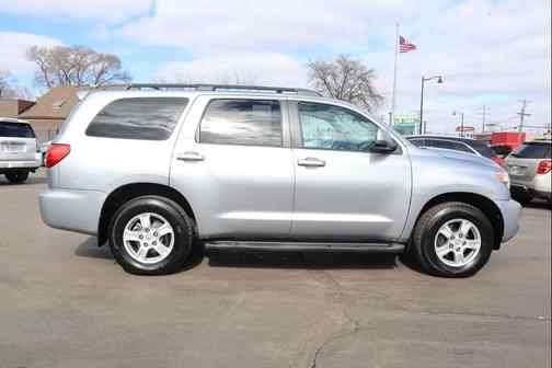2011 Toyota Sequoia SR5