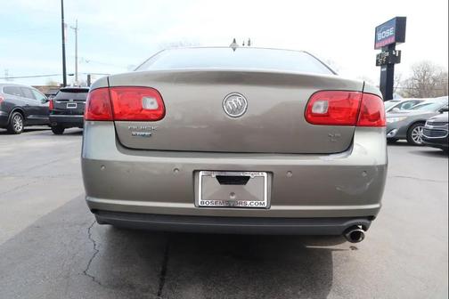 Tan 2011 Buick Lucerne CXL