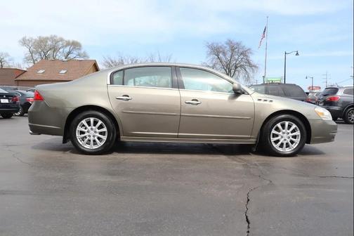 Tan 2011 Buick Lucerne CXL