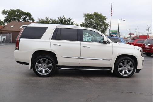 2015 Cadillac Escalade Luxury
