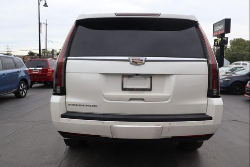 2015 Cadillac Escalade Luxury