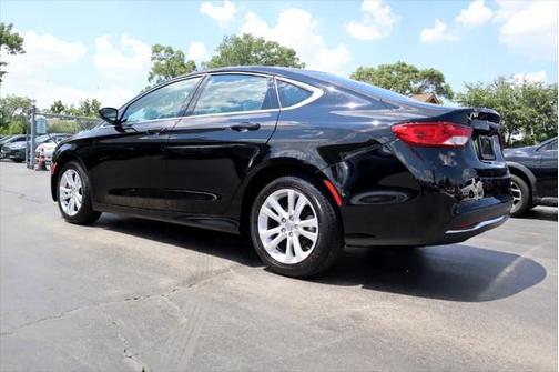 2016 Chrysler 200 Limited