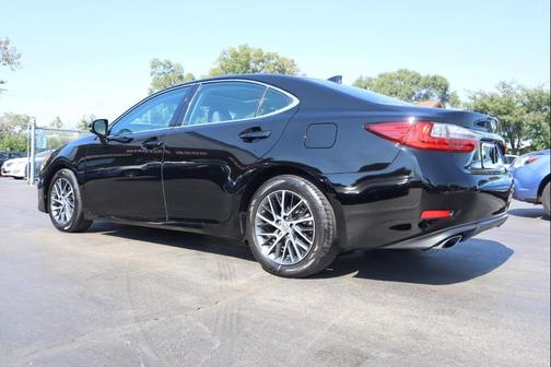 2017 Lexus ES 350 Base