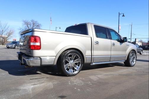 2006 Lincoln Mark LT 2WD