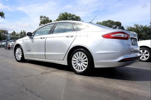2015 Ford Fusion Energi SE Luxury