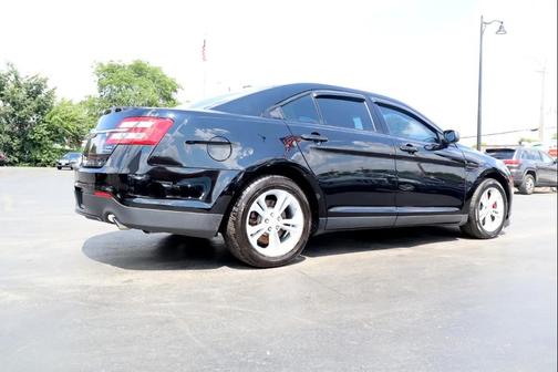 2018 Ford Taurus SEL