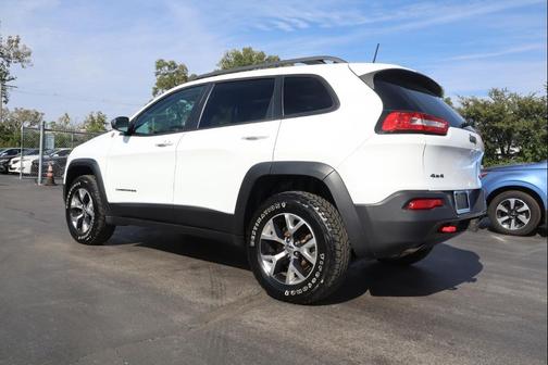 2017 Jeep Cherokee Trailhawk