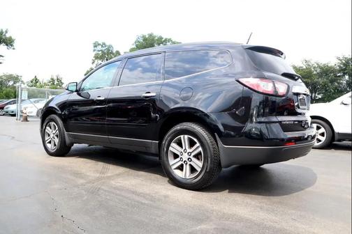 2017 Chevrolet Traverse 2LT