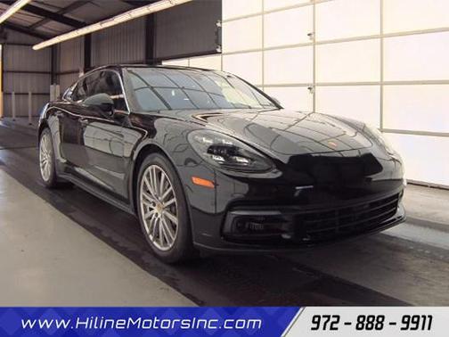 2017 Porsche Panamera 4S