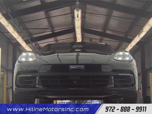 2017 Porsche Panamera 4S