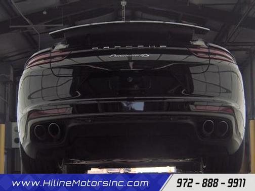 2017 Porsche Panamera 4S