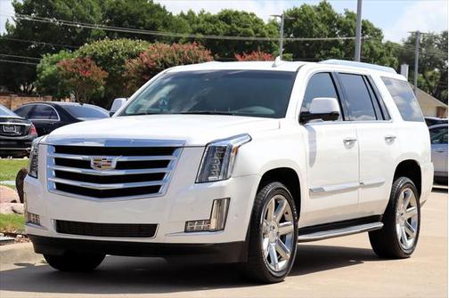 2017 Cadillac Escalade Luxury