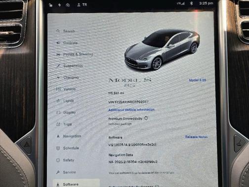 2012 Tesla Model S Signature