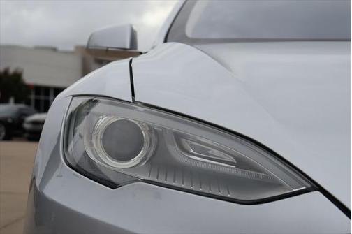 2012 Tesla Model S Signature