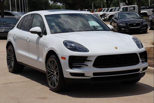 Carrara White Metallic 2020 Porsche Macan Macan