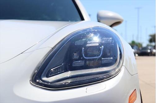 2018 Porsche Panamera 4