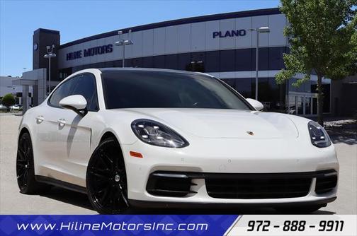 2018 Porsche Panamera 4