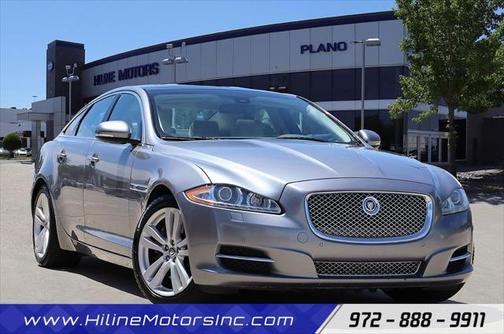 2013 Jaguar XJ Base